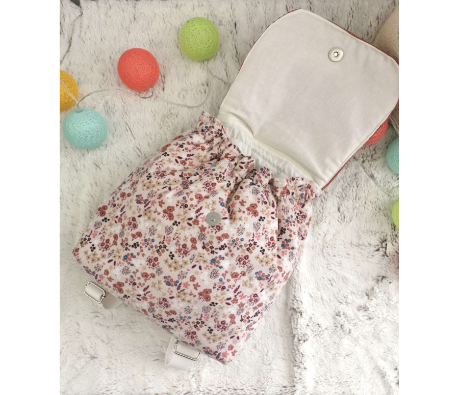 Sac à dos crèche à fleurs maternelle personnalisé Fait Main