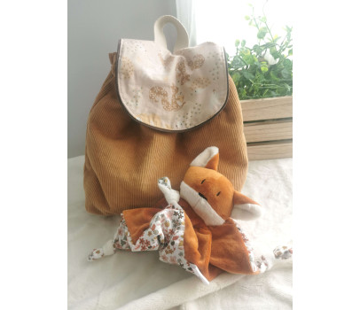 Sac à dos crèche maternelle camel personnalisé Fait Main